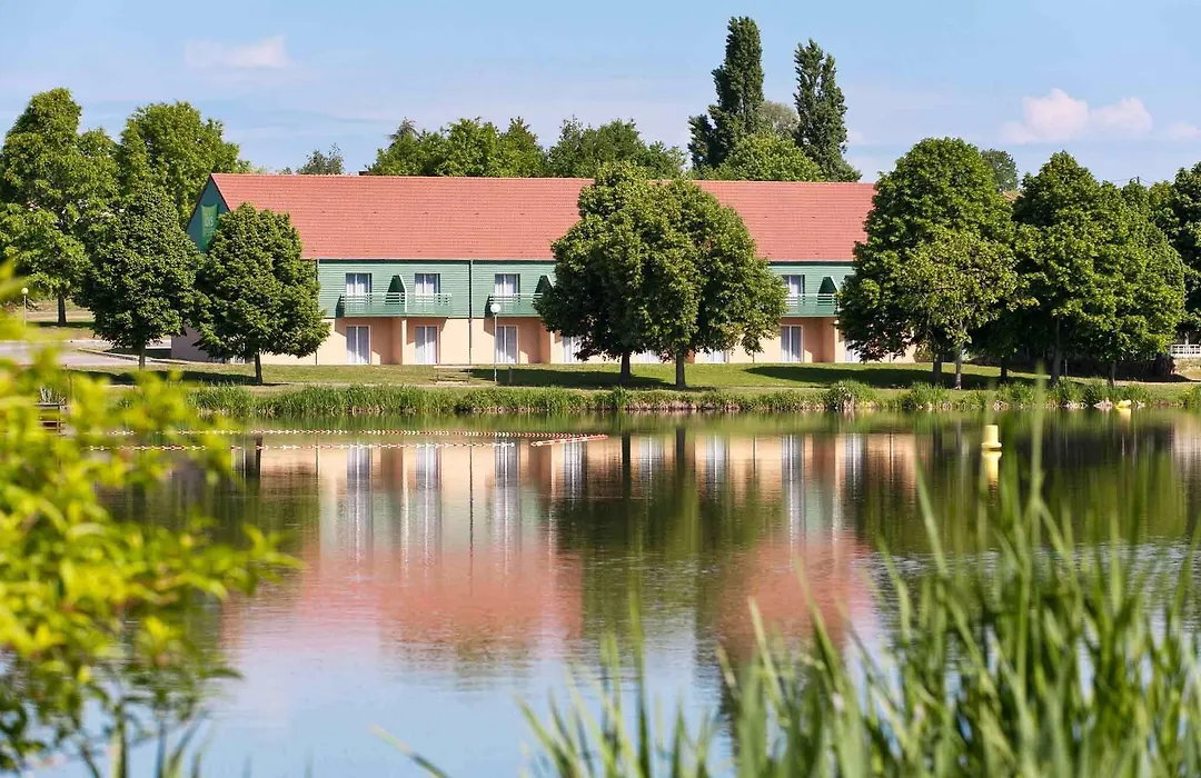 ibis Styles Bourbon Lancy-1